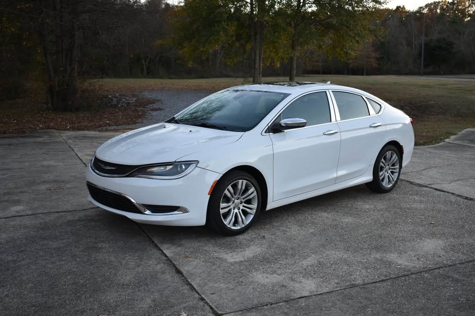 2016 Chrysler 200 Limited